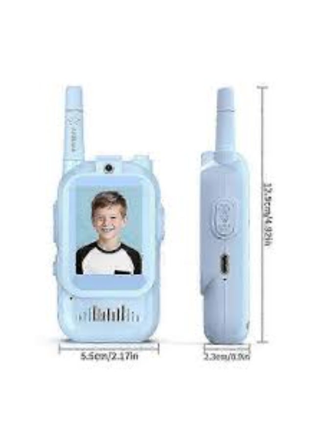 جهاز اتصال فيديو تفاعلي للأطفال - عبوة من قطعتين، قابل لإعادة الشحن، مزود بشاشة LCD وكاميرا أمامية، دردشة فيديو فورية، لا حاجة لبطاقة SIM أو اتصال واي فاي، مدى طويل 20-40 ميجاهرتز، مناسب للمغامرات الداخلية والخارجية، ألعاب تعليمية للتواصل للأولاد والبنات من عمر 3 إلى 12 سنة، متوفر باللونين الأزرق والوردي، قابل لإعادة الشحن عبر منفذ USB، مصنوع من مادة ABS المتينة، مناسب للتخييم، هدية مثالية لأعياد الميلاد والكريسماس - Image 3